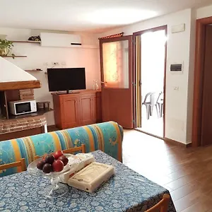 La Casa Di Davide Seminterrato Con Finestre , Àrbatax Italia